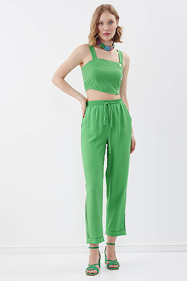 Sedef Düğmeli Sırtı Gipeli Crop Bluz - 8