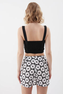 Sedef Düğmeli Sırtı Gipeli Crop Bluz - Thumbnail (18)