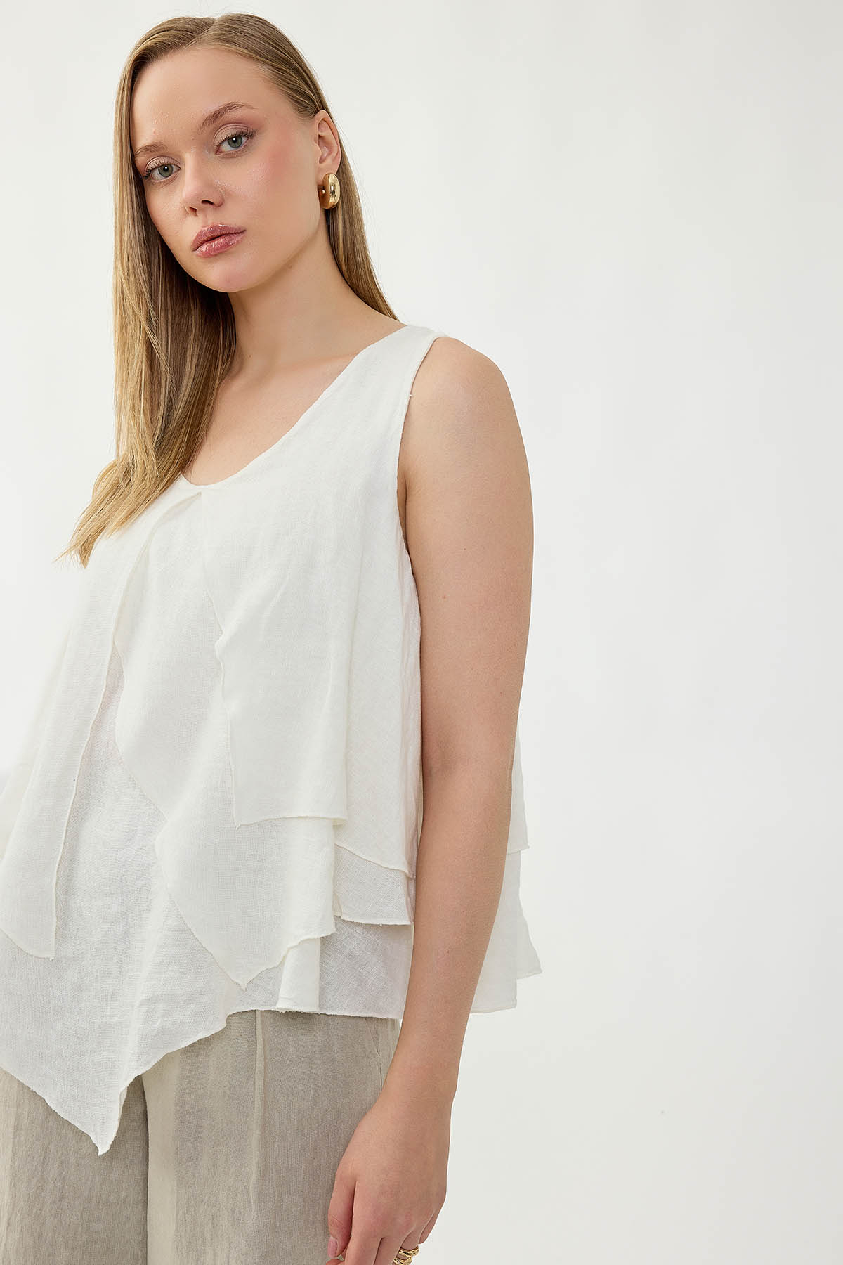 %100 Keten Sıfır Kol Dökümlü Bluz - Thumbnail