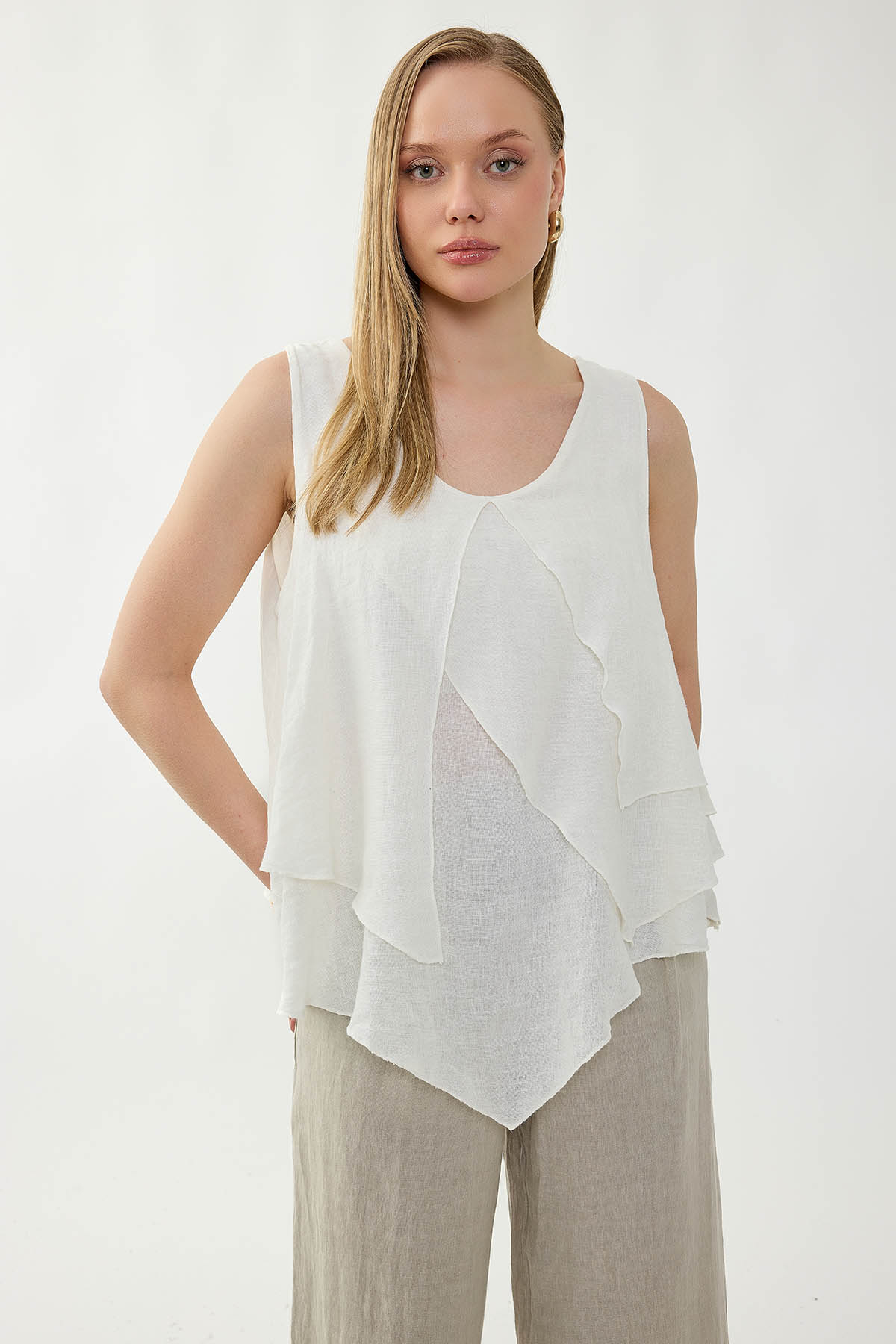 %100 Keten Sıfır Kol Dökümlü Bluz - Thumbnail