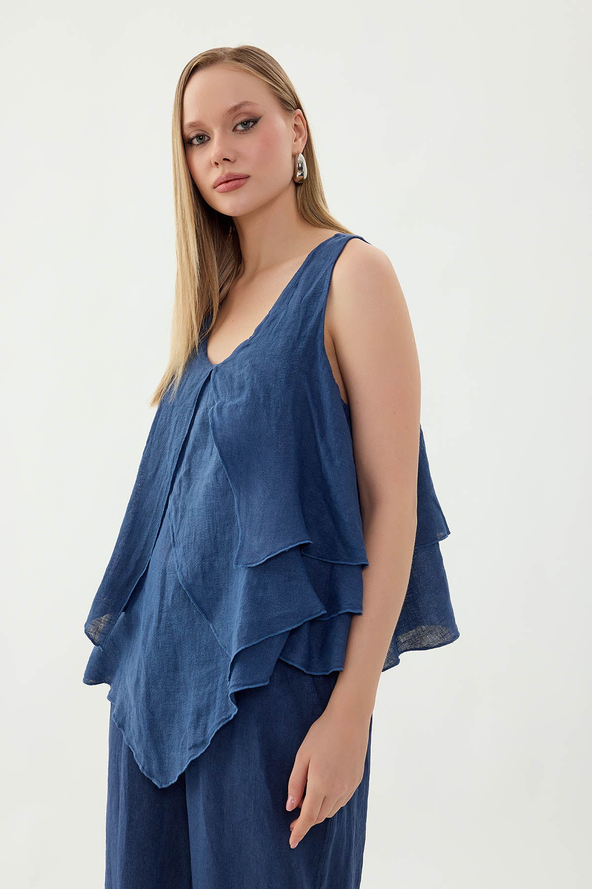 %100 Keten Sıfır Kol Dökümlü Bluz - Thumbnail