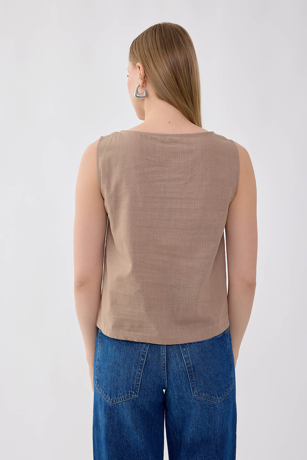 Sıfır Kol Düğmeli Keten Bluz - Thumbnail