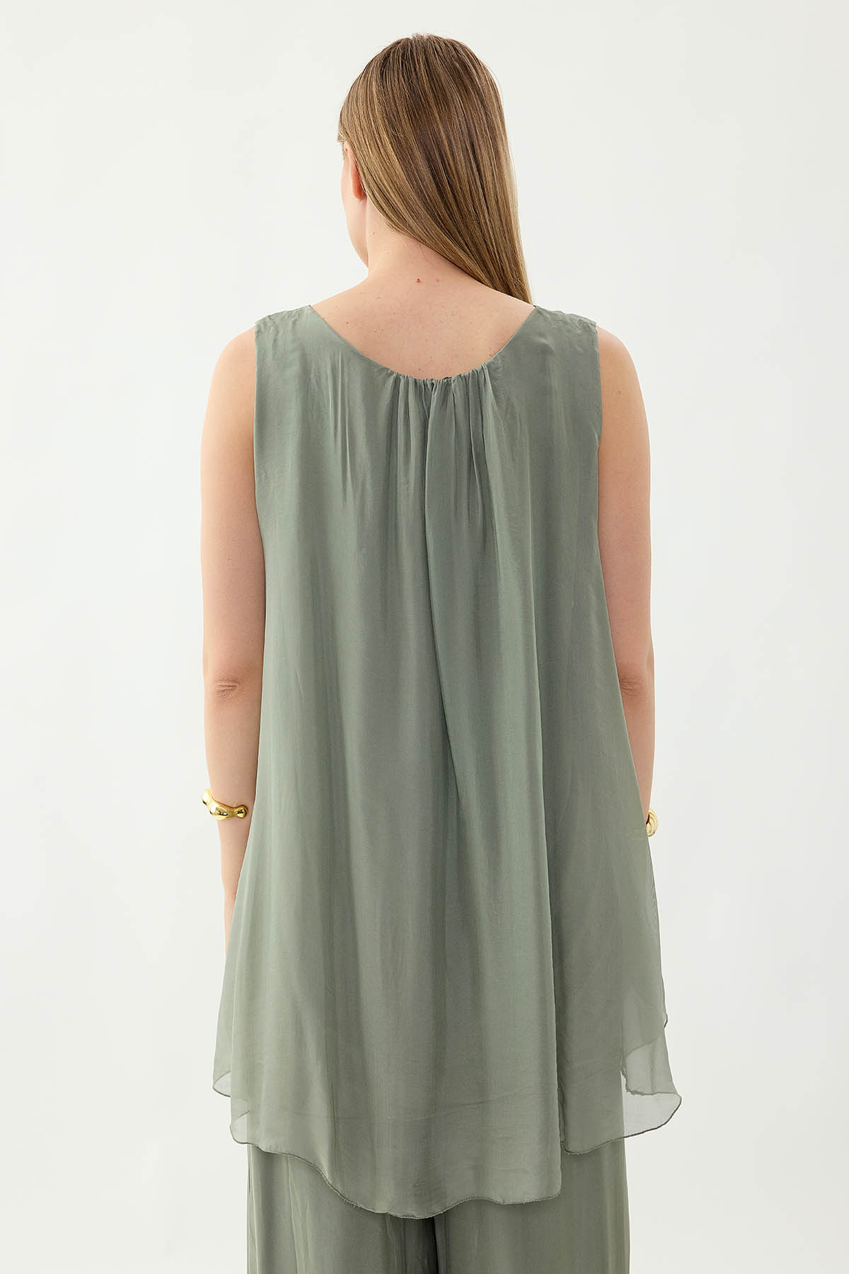 Sıfır Kol Etek Ucu Pullu İpek Bluz - Thumbnail