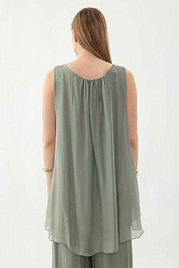 Sıfır Kol Etek Ucu Pullu İpek Bluz - 19