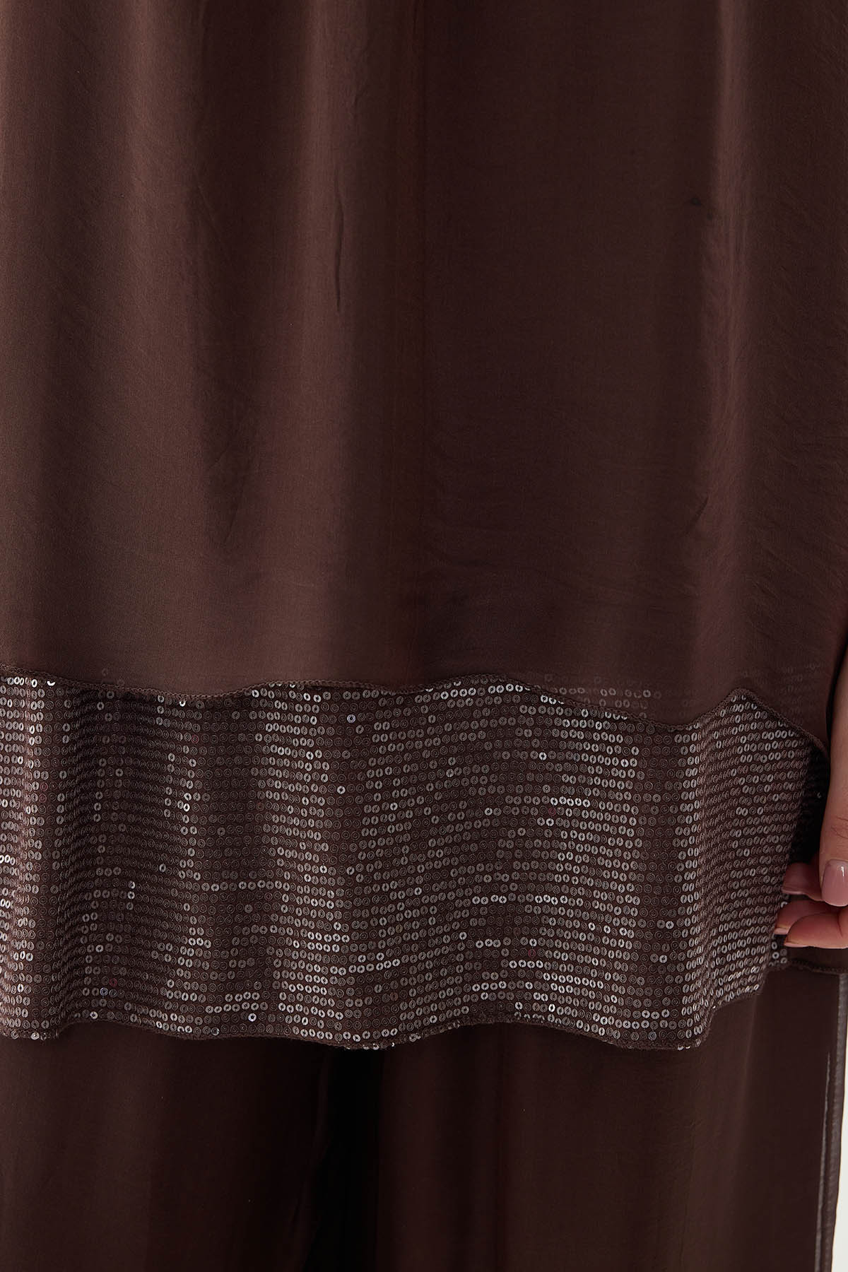 Sıfır Kol Etek Ucu Pullu İpek Bluz - Thumbnail