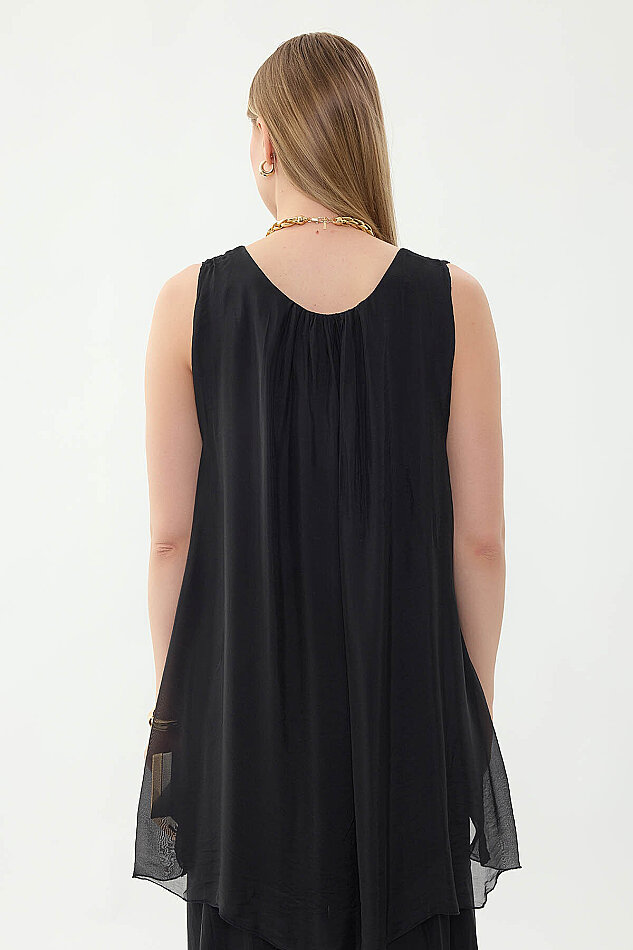 Sıfır Kol Etek Ucu Pullu İpek Bluz - 32