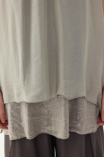 Sıfır Kol Etek Ucu Pullu İpek Bluz - 39