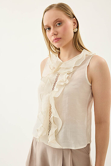 Sıfır Kol Fırfır Ve Güpür Detaylı Bluz - 2