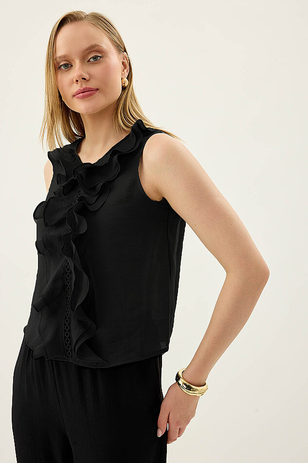 Sıfır Kol Fırfır Ve Güpür Detaylı Bluz - 14