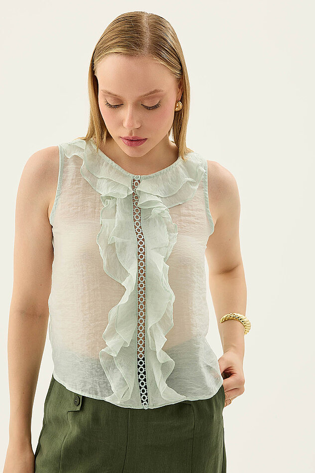 Sıfır Kol Fırfır Ve Güpür Detaylı Bluz - 32