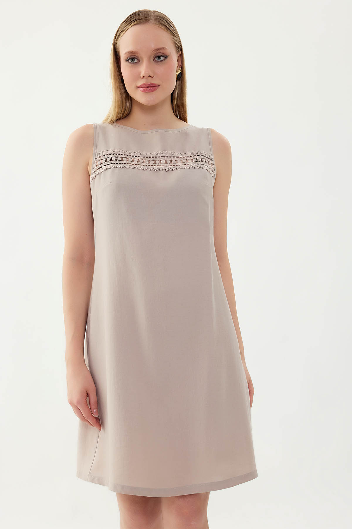 Sıfır Kol Güpürlü Elbise - Thumbnail