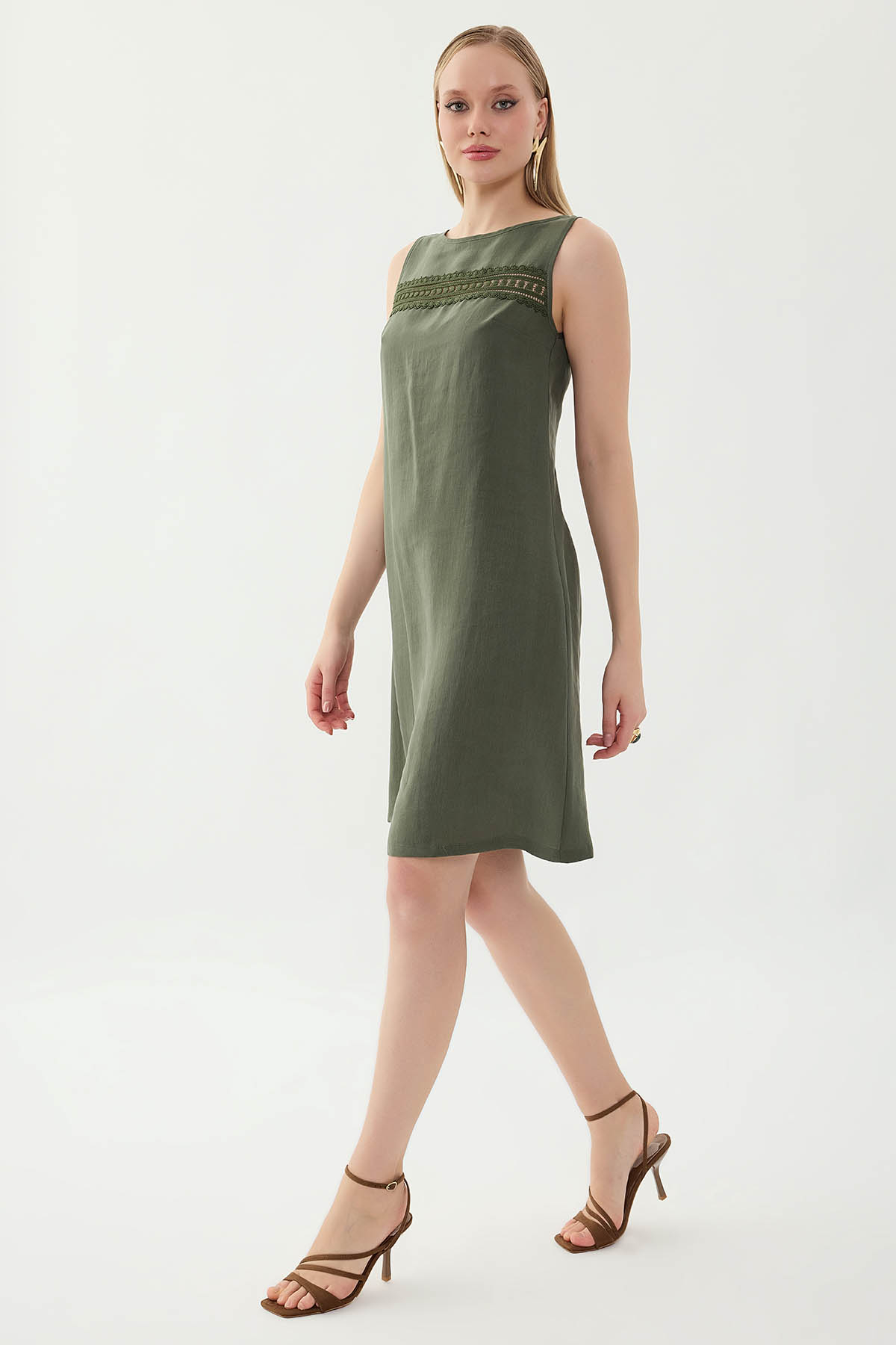 Sıfır Kol Güpürlü Elbise - Thumbnail