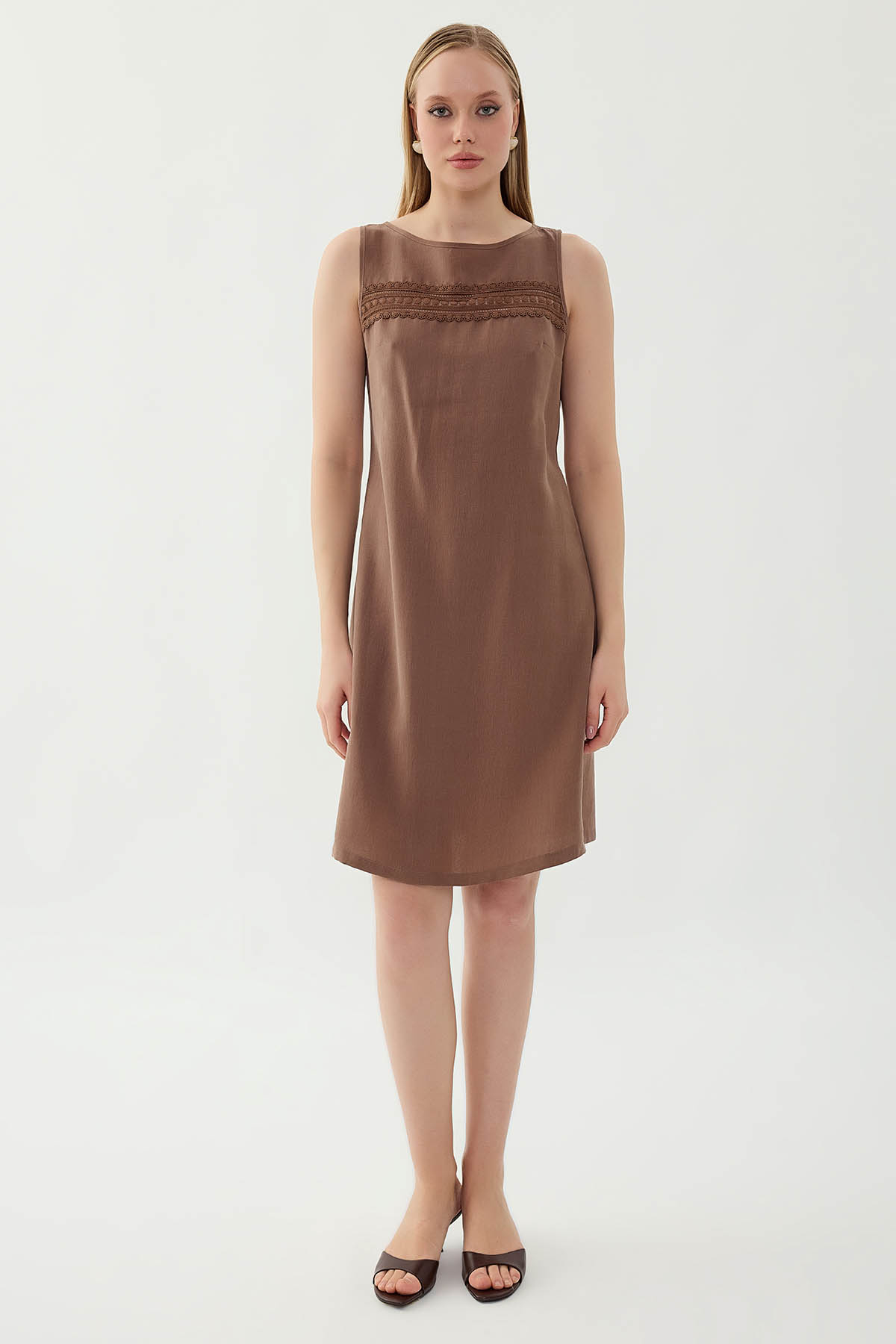 Sıfır Kol Güpürlü Elbise - Thumbnail