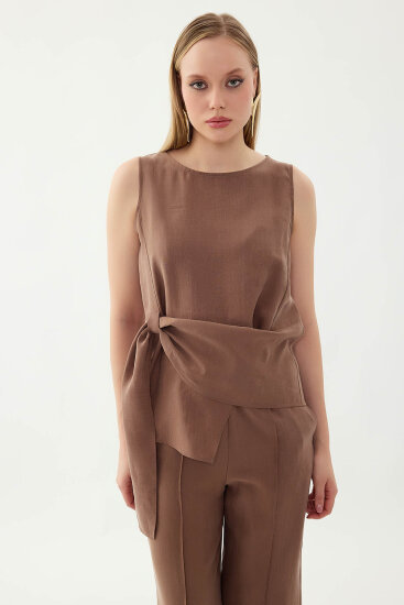 Sıfır Kol Önü Detaylı Bluz - 25