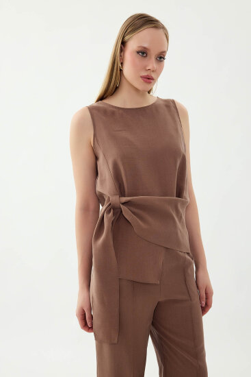 Sıfır Kol Önü Detaylı Bluz - 26