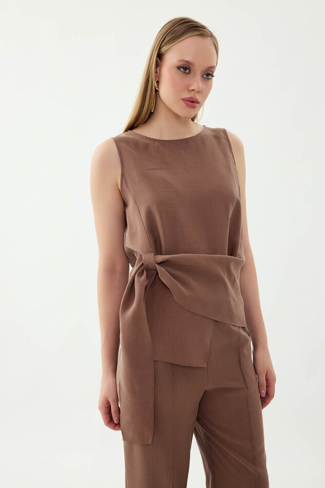 Sıfır Kol Önü Detaylı Bluz - 26