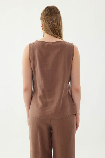 Sıfır Kol Önü Detaylı Bluz - 27