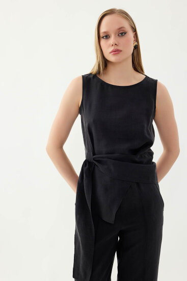 Sıfır Kol Önü Detaylı Bluz - 31