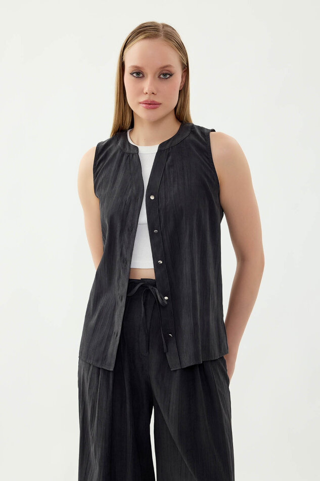 Sıfır Kol Önü Düğmeli Bluz - 22