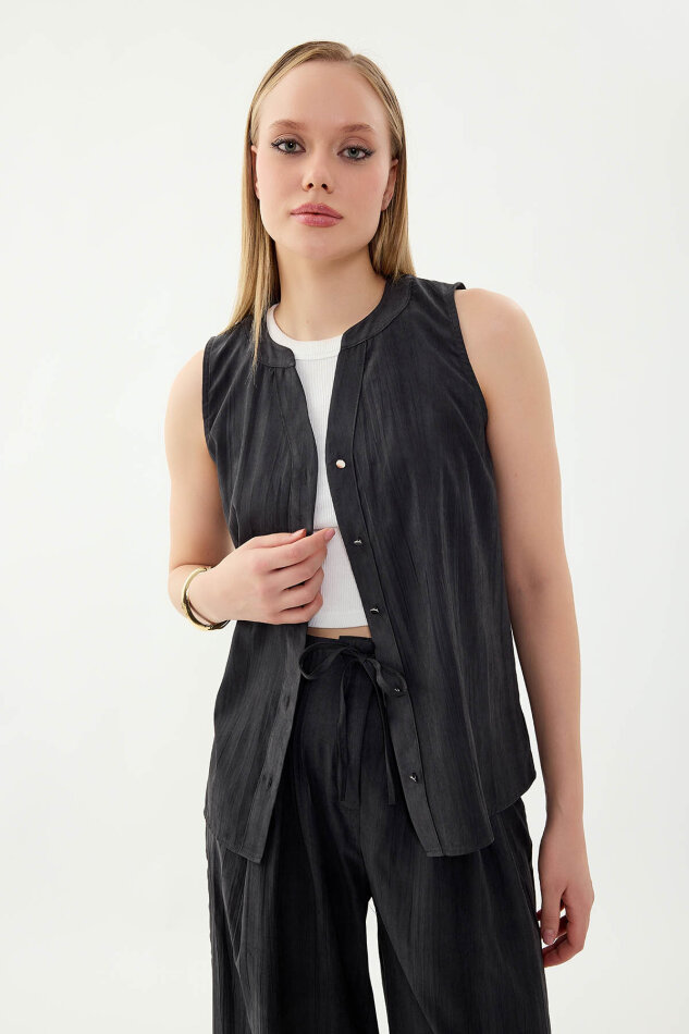 Sıfır Kol Önü Düğmeli Bluz - 24