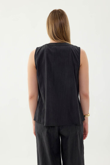 Sıfır Kol Önü Düğmeli Bluz - 23