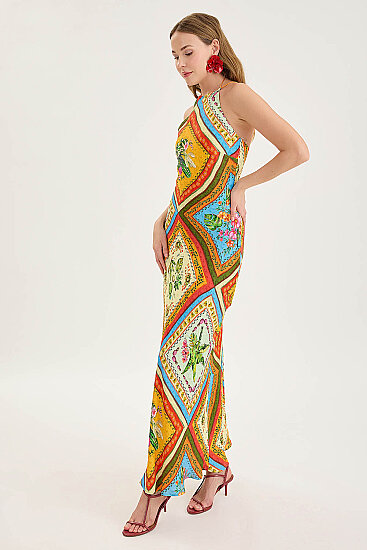 Sırt Dekolteli Desenli Saten Elbise - 6