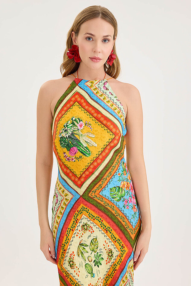 Sırt Dekolteli Desenli Saten Elbise - 8