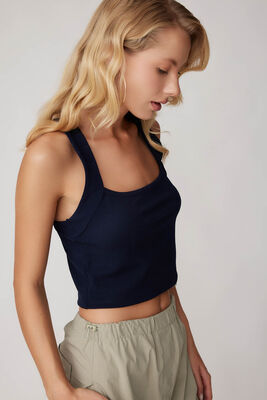 Sırtı Çapraz Kalın Askılı Crop Bluz - Thumbnail (8)