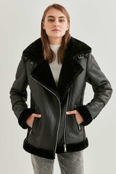 Siyah Dışı Mat Kürklü Suni Deri Ceket - Thumbnail