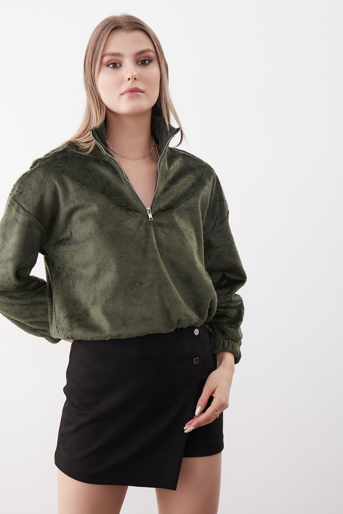 Fermuarlı Dik Yaka Peluş Sweat - Thumbnail