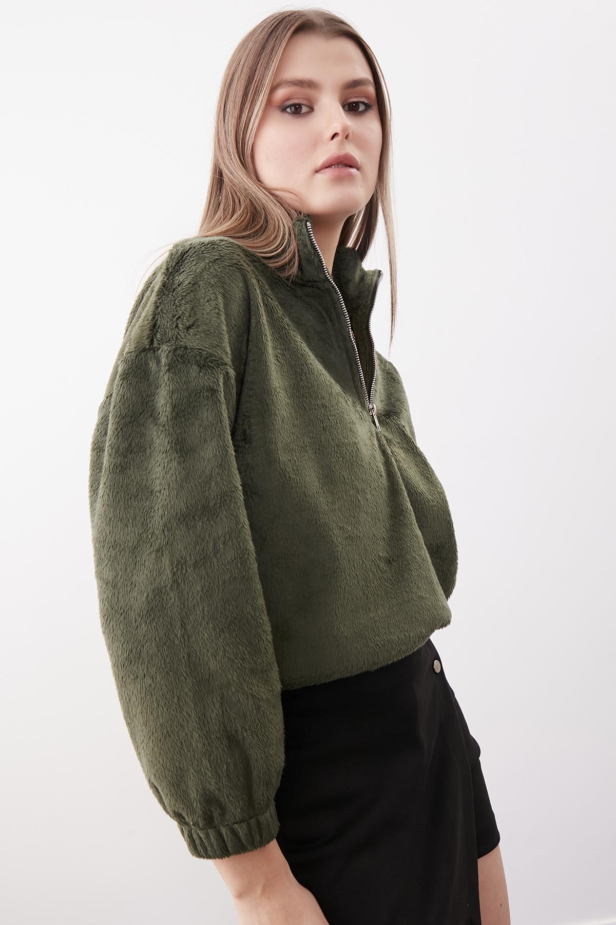 Fermuarlı Dik Yaka Peluş Sweat - Thumbnail