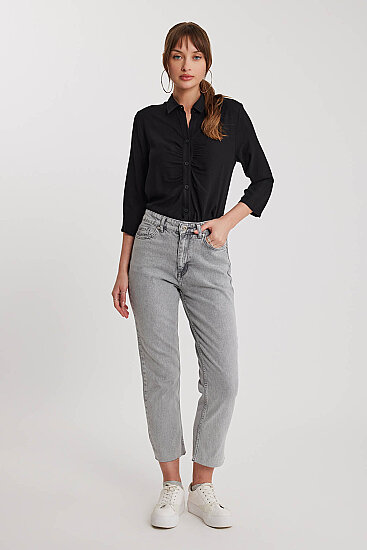 Slim Fit Crop Mom Jean - 1