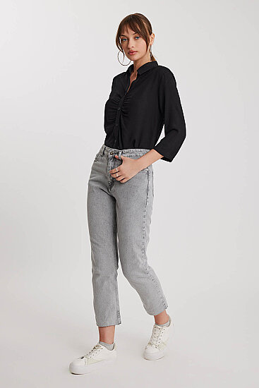 Slim Fit Crop Mom Jean - 2