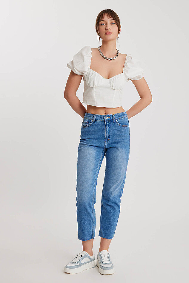 Slim Fit Crop Mom Jean - 9