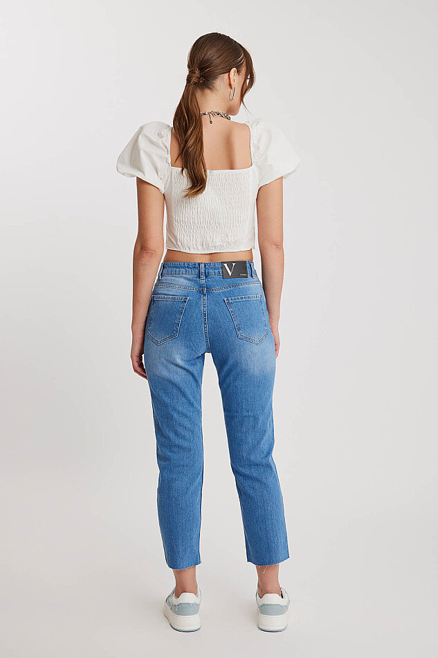 Slim Fit Crop Mom Jean - 11
