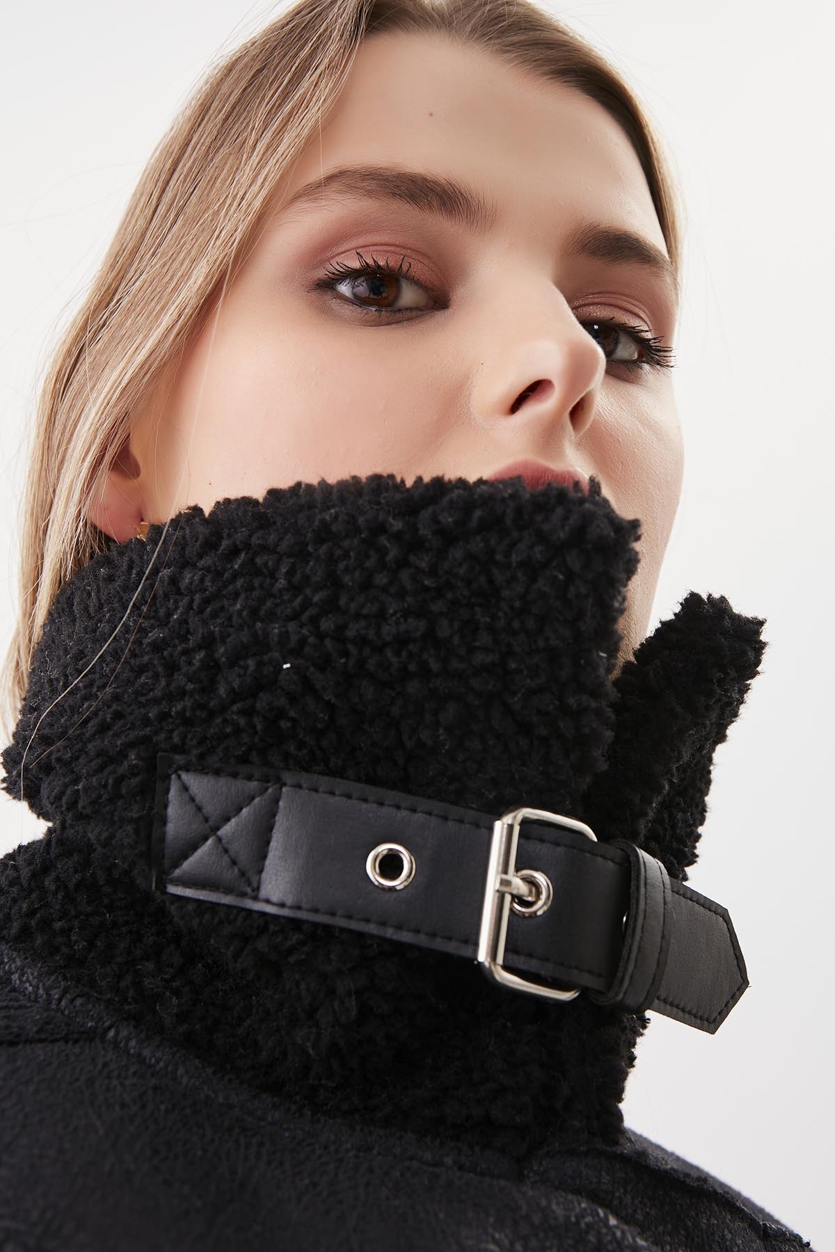 Suni Deri Kemer Detaylı Kürklü Biker Ceket - Thumbnail