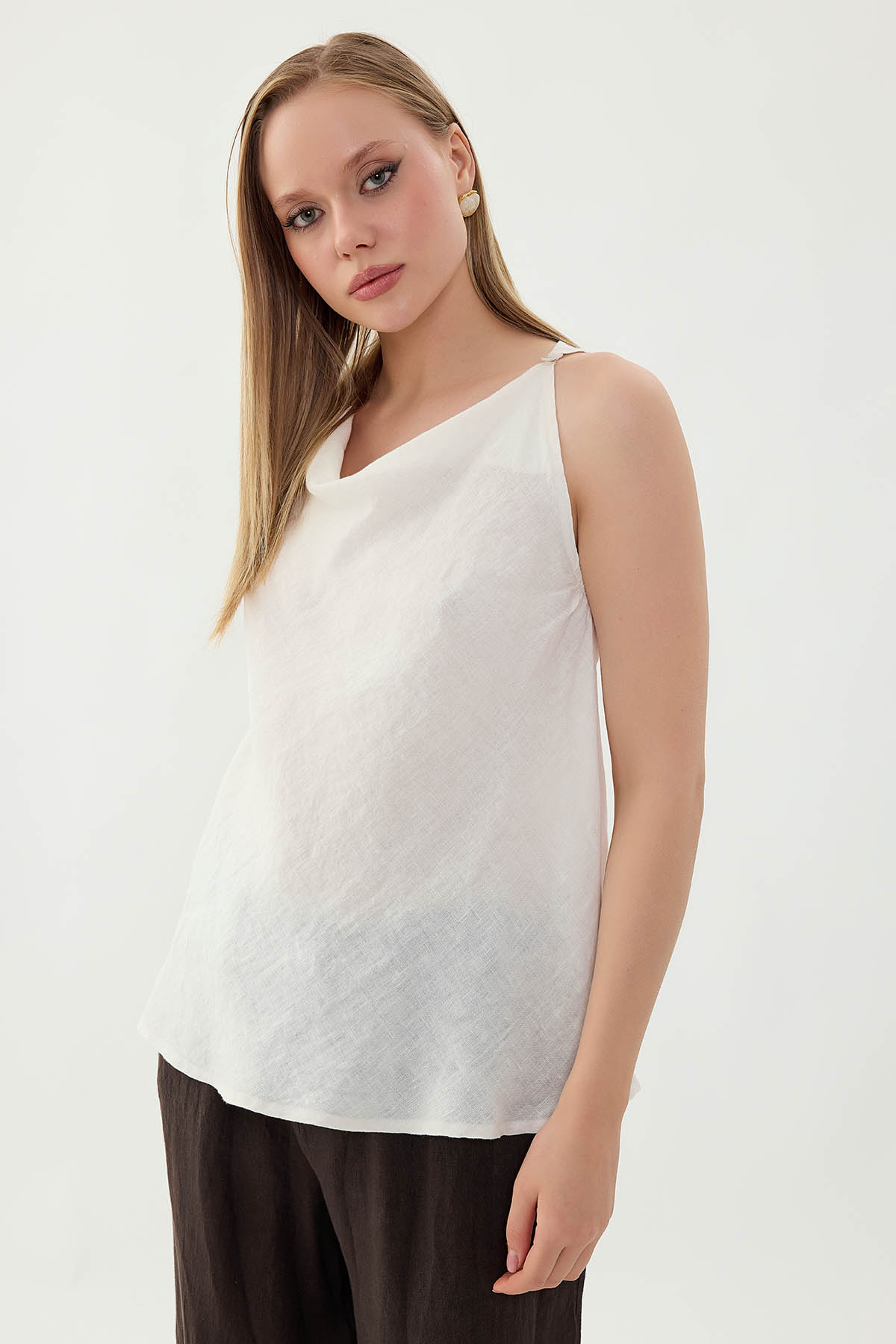 %100 Keten Tek Düğme Sıfır Kol Bluz - Thumbnail