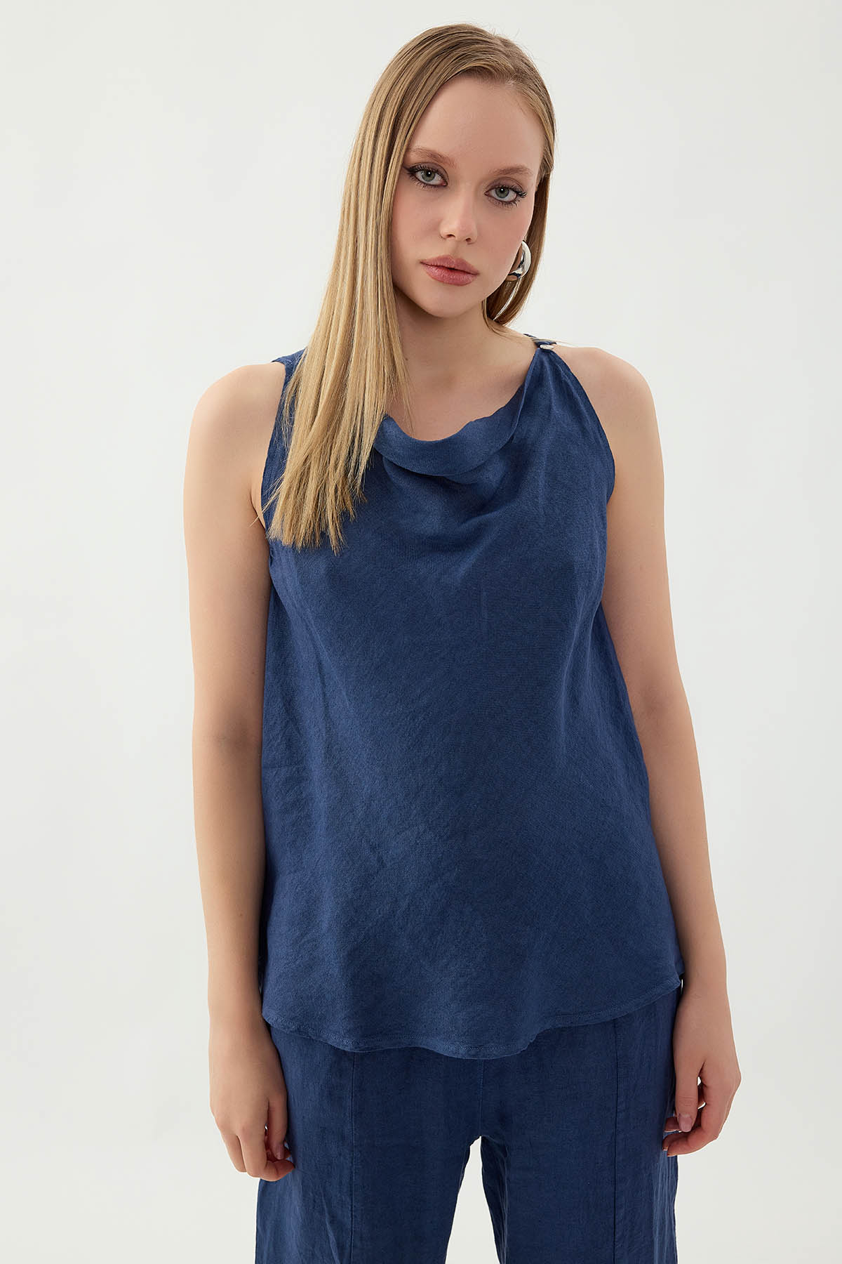 %100 Keten Tek Düğme Sıfır Kol Bluz - Thumbnail