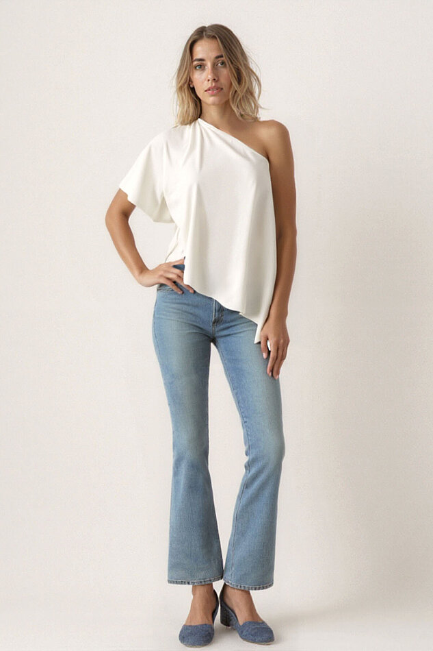 Tek Omuz Kayık Yaka Bluz - 8