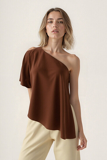 Tek Omuz Kayık Yaka Bluz - 17