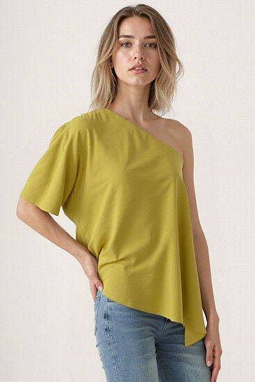 Tek Omuz Kayık Yaka Bluz - 34