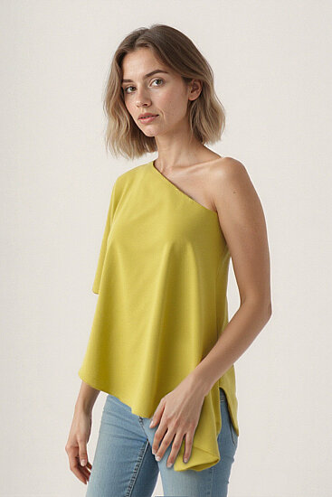 Tek Omuz Kayık Yaka Bluz - 35