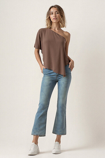 Tek Omuz Kayık Yaka Bluz - 50