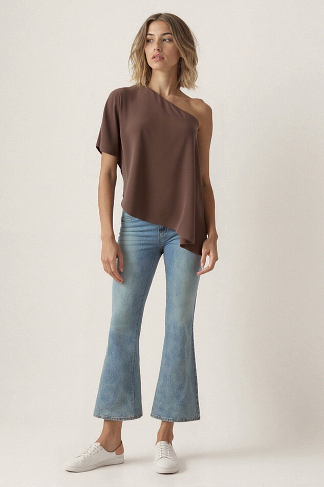 Tek Omuz Kayık Yaka Bluz - 52