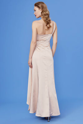 Tek Omuz Uzun Saten Elbise - 15