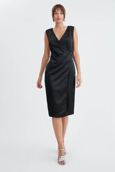 Tokalı Saten Elbise - 4