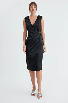 Tokalı Saten Elbise - 3