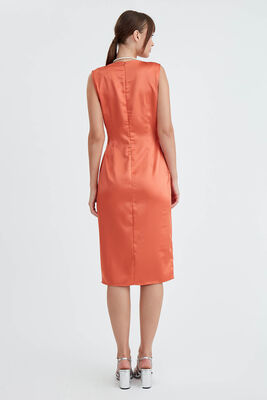 Tokalı Saten Elbise - 11