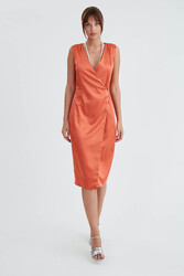 Tokalı Saten Elbise - 9