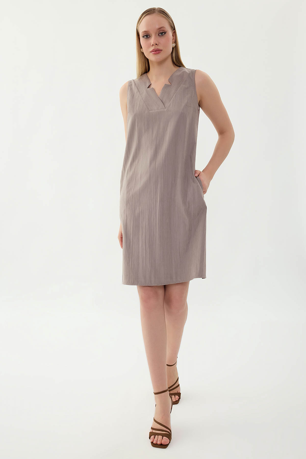 V Yaka Cepli Elbise - Thumbnail